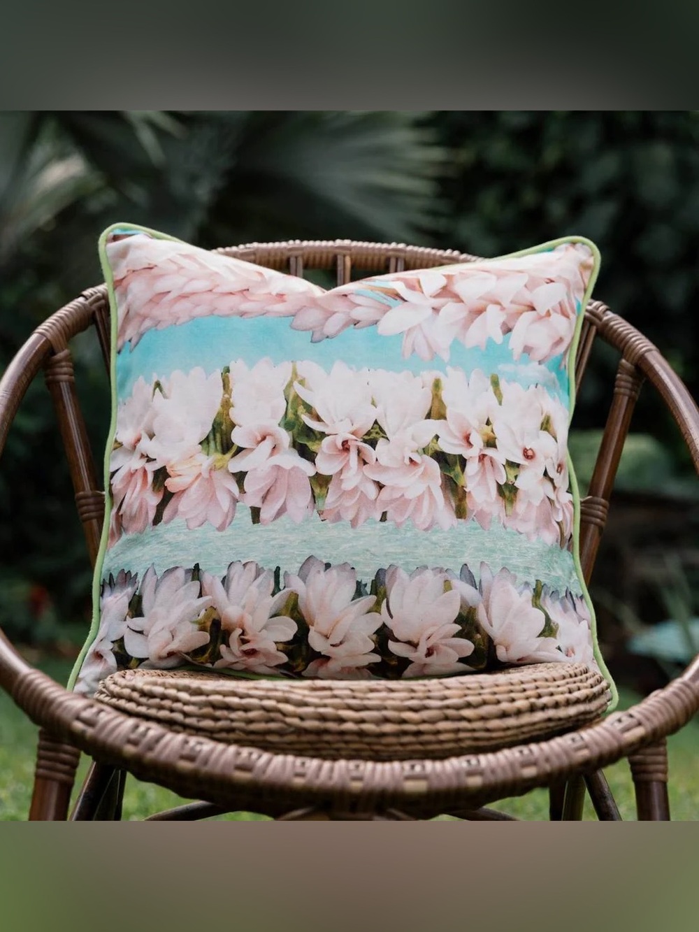 NWT 2 ALOHA COLLECTION / ALOHA HALE TIARE LEI PILLOWCASES